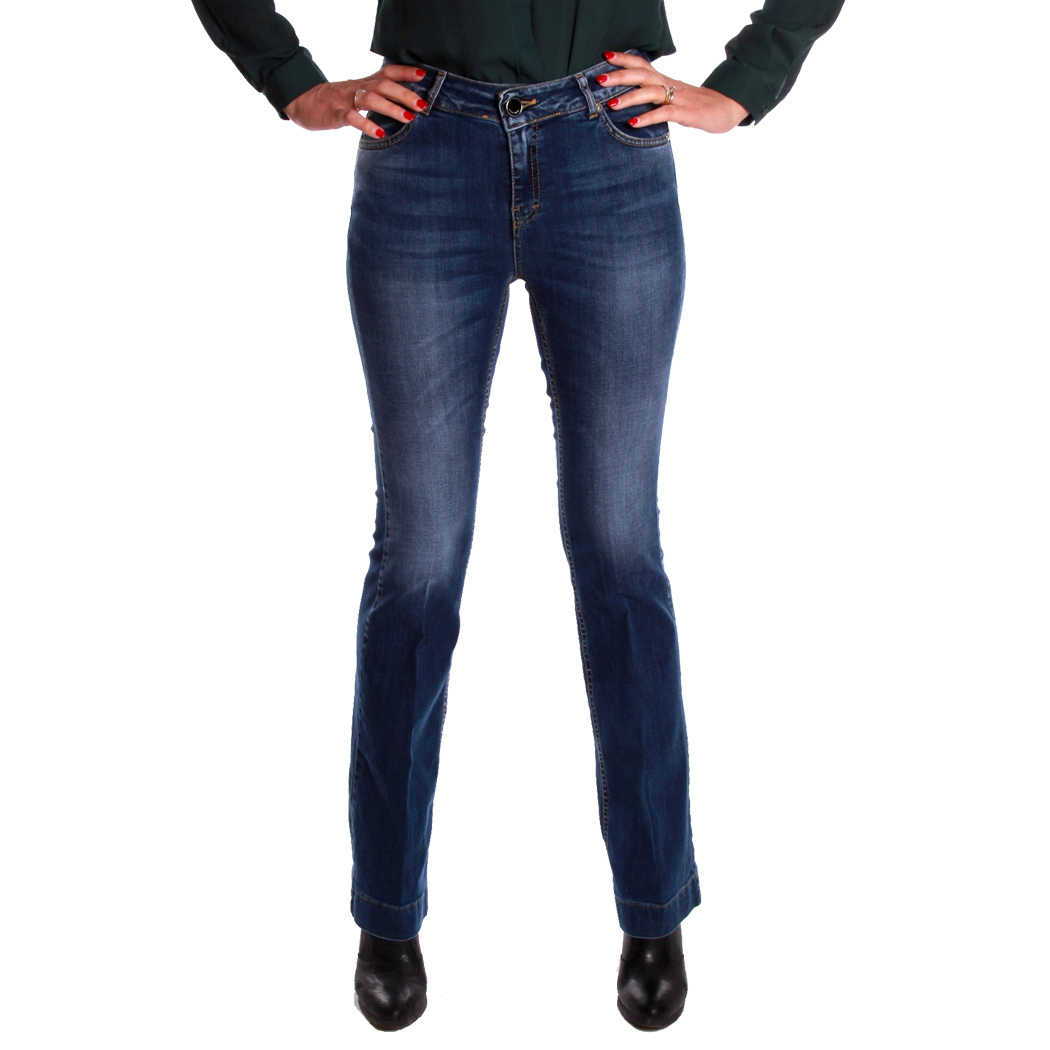 pantaloni lunghi corti