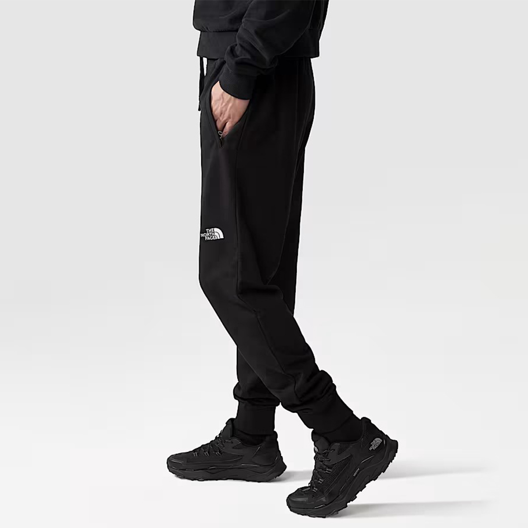 THE NORTH FACE PANTALONI FELPA JOGGERS UOMO NERO INVERNALE SPORT NF0A4SVQJK3
